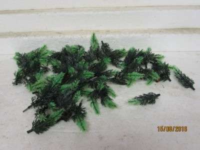 HO SCALE : x75 TREES - LOT 760J
