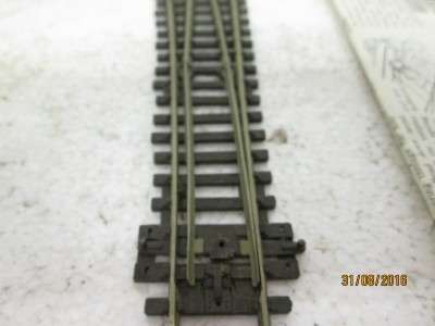 HO/OO SCALE : PECO LONG CURVED LEFT HAND POINT - LOT 853J