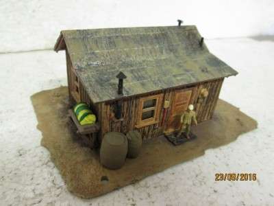 HO SCALE : SMALL SHED - LOT 246K