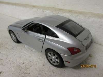 DIE CAST 1:18 SCALE SOLIDO CHRYSLER CROSSFIRE - LOT 324K