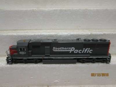 HO SCALE ATHEARN SD50 SOUTHERN PACIFIC DIESEL LOCO (DCC READY) - LOT 863K
