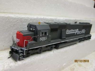 HO SCALE ATHEARN SD50 SOUTHERN PACIFIC DIESEL LOCO (DCC READY) - LOT 863K