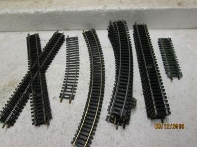 HO SCALE LIMA TRACK - LOT 28L
