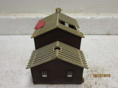 HO SCALE HOUSE UNDER CONSTRUCTION - LOT 66L