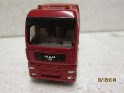 HO SCALE SIKU MAN ROADHORSE (TRIPLE AXLE HEAVY DUTY) - LOT 81L