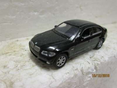 HO SCALE WELLY BMW 330i - LOT 88L