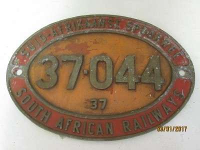 SOUTH AFRICAN RAILWAY CLASS 37 DIESEL LOCOMOTIVE NAME PLATE - LOT 123L