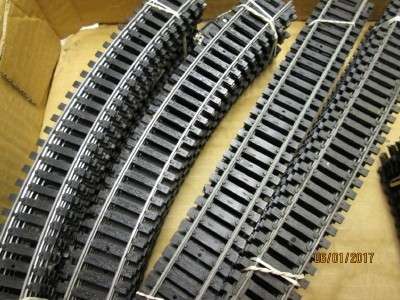 HO SCALE LIMA TRACK & EQUIPMENT - LOT 235L