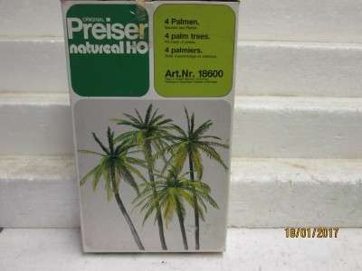 HO SCALE PREISER x9 TALL PALM TREES - LOT 311L