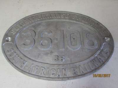 SOUTH AFRICAN RAILWAY : DIESEL LOCO PLATE CLASS 36 - LOT 591L