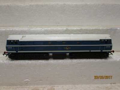 OO SCALE TRI-ANG : BR DIESEL LOCO - LOT 850L