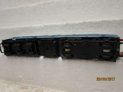 OO SCALE TRI-ANG : BR DIESEL LOCO - LOT 850L