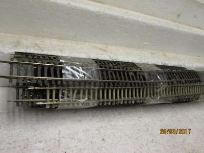 HO SCALE : 23 x LENGTHS OF SHORT FLEXITRACK (USED) - LOT 890L