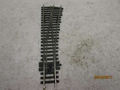 HO/OO SCALE : PECO  RIGHT HAND POINT - LOT 118M