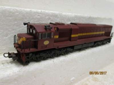 HO SCALE : LIMA SAR CLASS 34 DIESEL LOCO - LOT 297M
