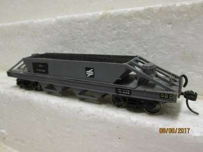 HO SCALE : SAR AZ COAL HOPPER - LOT 548M