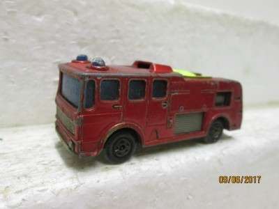 DIE CAST: MATCHBOX SERIES No 35 - LOT 611M