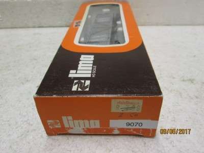 HO SCALE: SAR LIMA SILVER OZ BOX WAGON (BOXED) - LOT 666M