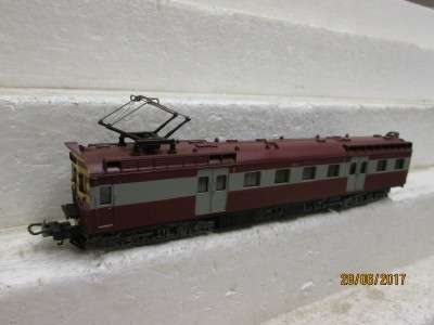 HO SCALE : LIMA SAR THIRD CLASS SUBURBAN DUMMY UNIT - LOT 34N