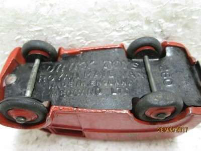 DIE CAST : DINKY TOYS ROYAL MAIL VAN No 260 - LOT 89N
