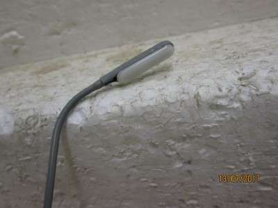 HO SCALE : PLATFORM / STREET LIGHT - LOT 389N