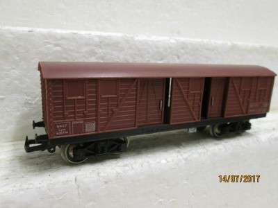 HO SCALE : JOUEF SNCF BOX CAR - LOT 460N