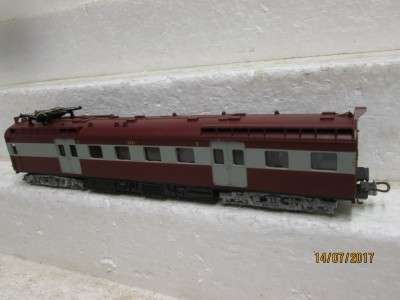 HO SCALE : LIMA SAR THIRD CLASS SUBURBAN DUMMY UNIT (BOXED) - LOT 529N