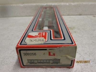 HO SCALE : LIMA SAR THIRD CLASS SUBURBAN DUMMY UNIT (BOXED) - LOT 529N