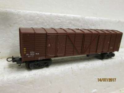 HO SCALE : LIMA SAR BROWN OZ BOX CAR (BOXED) - LOT 533N