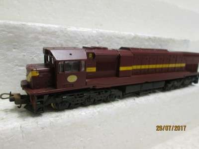 HO SCALE : LIMA SAR CLASS 34 BROWN DIESEL - LOT 548N