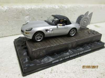 DIE CAST : 007 COLLECTION - BMW Z8  'THE WORLD IS NOT ENOUGH' - LOT 588N