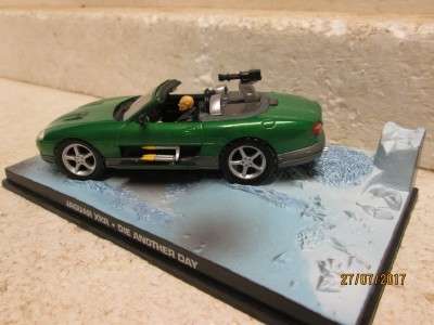 DIE CAST : 007 COLLECTION - JAGUAR XKR  'DIE ANOTHER DAY' - LOT 590N