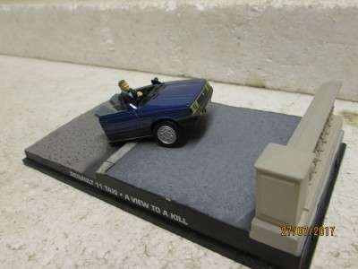 DIE CAST : 007 COLLECTION - RENAULT 11 TAXI  'A VIEW TO A KILL' - LOT 599N