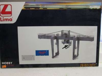 HO SCALE : LIMA OVERHEAD CONTAINER CRANE - LOT 681N
