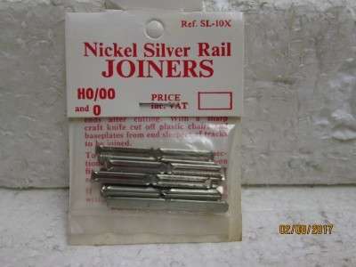 HO/OO SCALE : PECO NICKEL SILVER RAIL JOINERS x24 SL-10X - LOT 720N