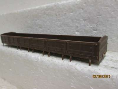 HO SCALE : CMD SAR DZ BROWN WAGON BODY - LOT 726N