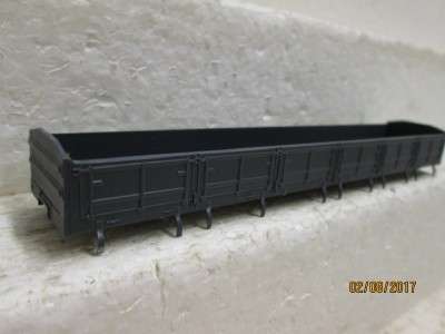 HO SCALE : CMD SAR DZ GREY WAGON BODY - LOT 729N