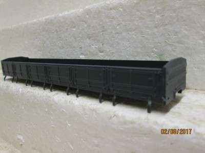 HO SCALE : CMD SAR DZ GREY WAGON BODY - LOT 730N