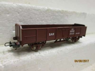 HO SCALE : LIMA SAR ES WAGON - LOT 768N