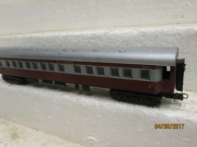 HO SCALE : LIMA SAR TRANS-KAROO FIRST CLASS COACH - LOT 791N