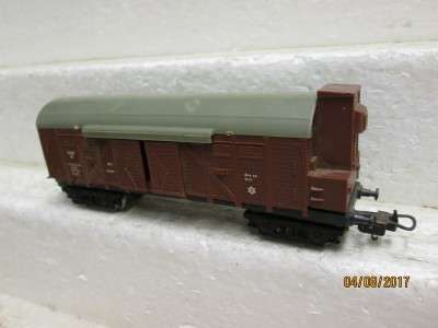 HO SCALE : LIMA SNCF GUARD VAN - LOT 831N