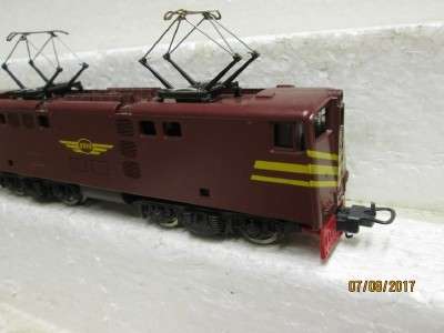 HO SCALE : LIMA SAR BROWN 5E ELECTRIC LOCO - LOT 858N
