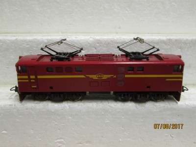 HO SCALE : LIMA SAR RED 5E ELECTRIC LOCO - LOT 859N