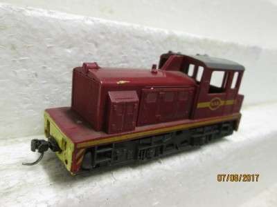 HO SCALE : LIMA SAR SHUNTER DIESEL LOCO - LOT 864N