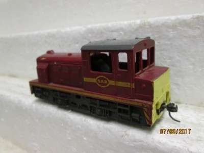 HO SCALE : LIMA SAR SHUNTER DIESEL LOCO - LOT 864N