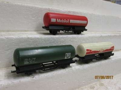 HO SCALE : LIMA GOODS TANKERS x3 - LOT 924N