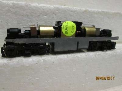 HO SCALE : ATHEARN  F7 DIESEL LOCO CHASSIS - LOT 889N