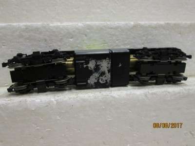 HO SCALE : ATHEARN  F7 DIESEL LOCO CHASSIS - LOT 889N