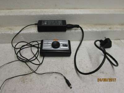 HO SCALE :  HORNBY CONTROLLER - LOT 95P