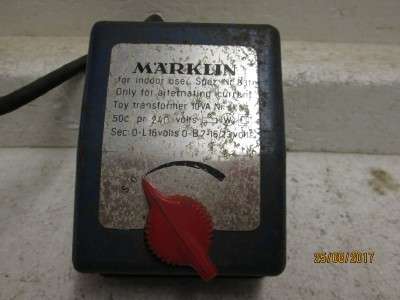 HO SCALE : MARKLIN CONTROLLER No 831- LOT 112P
